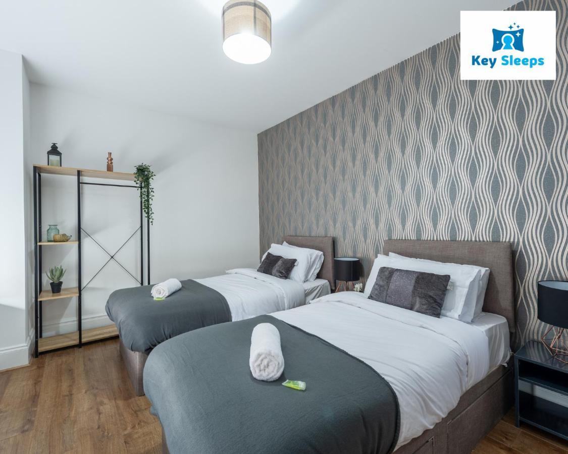 Five Bedroom Spacious Modern House By Keysleeps Short Lets Workington Lake District Beach Exteriör bild